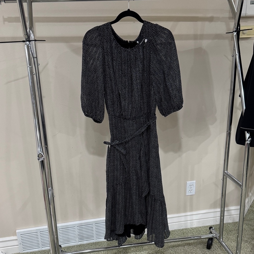 Maison Tara Black and White Midi Dress